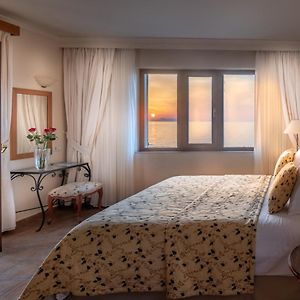 Μythica Two Bedroom Family Suite